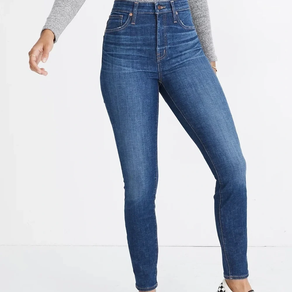 NWOT Madewell Curvy 10” High Rise Jean Moreaux Dark Wash - 23